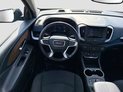 2020 GMC Terrain — photo 16 view