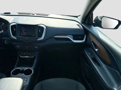2020 GMC Terrain — photo 17 view
