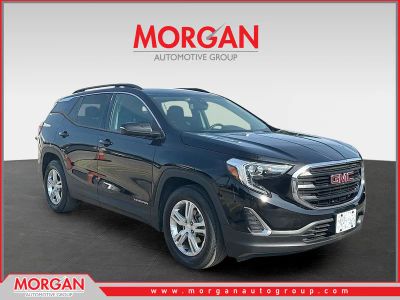 2020 GMC Terrain SLE in Ebony Twilight Metallic — front three-quarter view