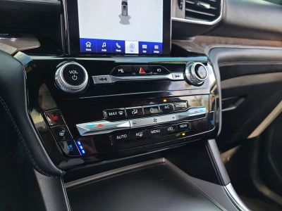 2023 Ford Explorer — photo 25 view