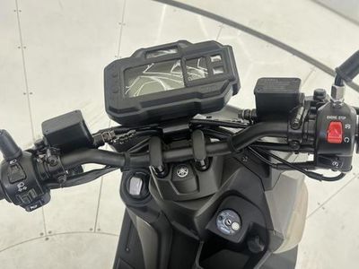2025 Yamaha Zuma 125 - Photo 11