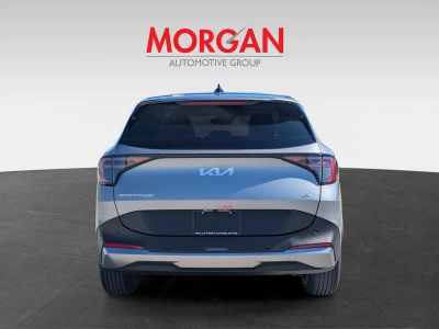 2026 Kia Sportage Hybrid — engine compartment view