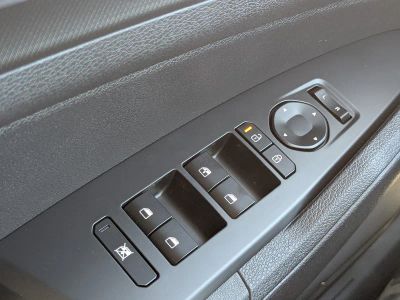 2026 Kia Sportage Hybrid — photo 30 view