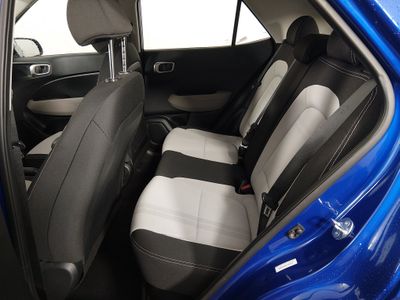 2025 Hyundai Venue - Photo 21