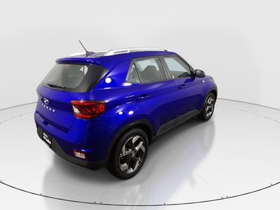 2025 Hyundai Venue - Photo 7