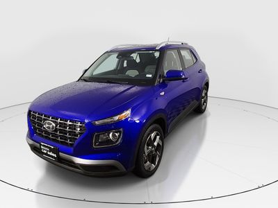 2025 Hyundai Venue - Photo 3