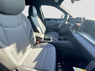 2026 Volkswagen Tiguan — photo 24 view