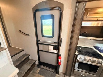 2019 Keystone RV Montana High Country - Photo 28