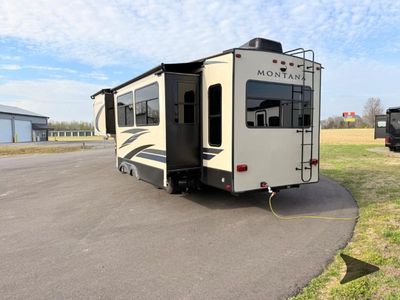 2019 Keystone RV Montana High Country - Photo 7