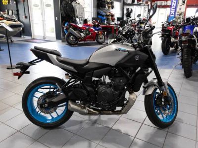2026 Yamaha MT-07 — front three-quarter view
