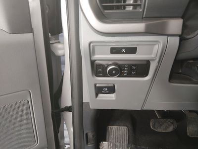 2025 Ford F-150 - Photo 13