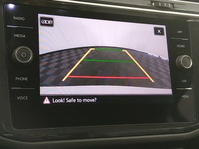 2024 Volkswagen Tiguan — photo 16 view