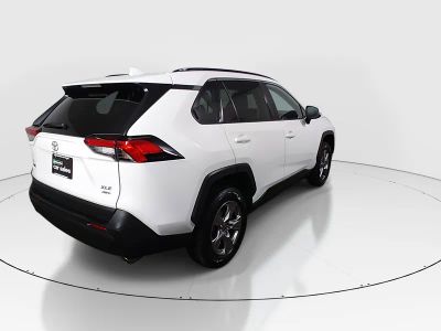 2024 Toyota RAV4 - Photo 7