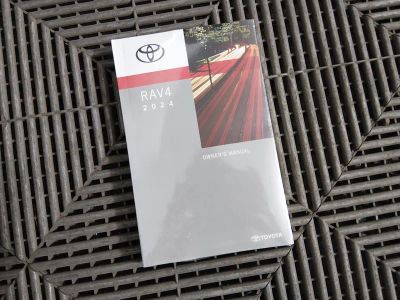 2024 Toyota RAV4 - Photo 18
