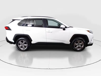 2024 Toyota RAV4 - Photo 8
