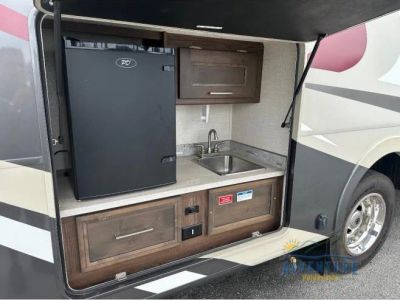 2019 Coachmen Mirada - Photo 4