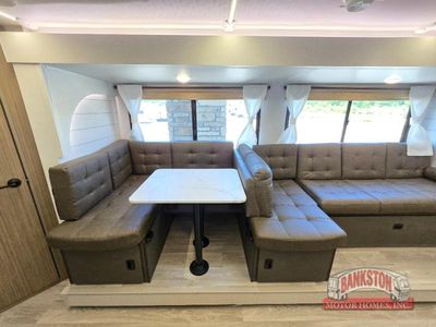2026 Wildwood X-Lite 273QBXL — photo 27 view