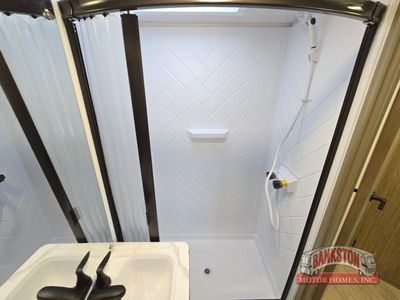 2026 Wildwood X-Lite 273QBXL — photo 19 view