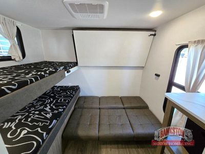 2026 Wildwood X-Lite 273QBXL — photo 24 view