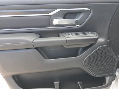 2026 Ram 1500 — photo 14 view