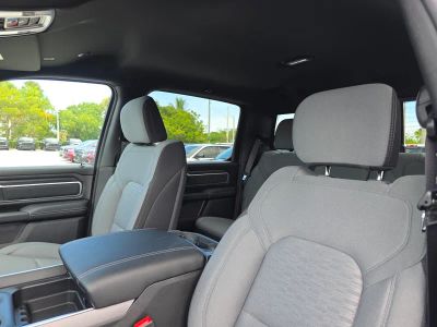 2026 Ram 1500 — photo 11 view