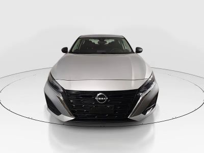 2024 Nissan Altima - Photo 2
