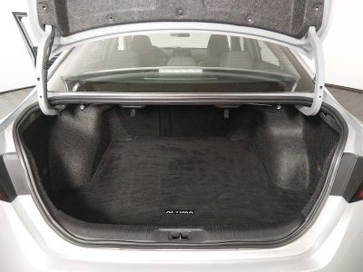 2024 Nissan Altima - Photo 11
