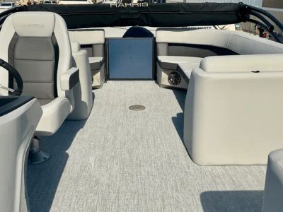2025 Harris 230 Cruiser - Photo 11