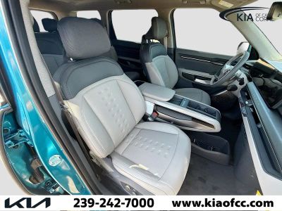 2026 Kia EV9 — photo 16 view