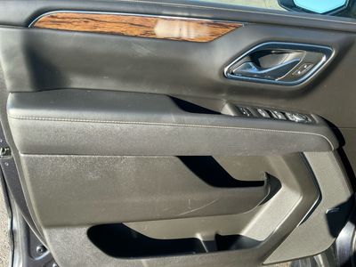 2023 Chevrolet Suburban — photo 15 view