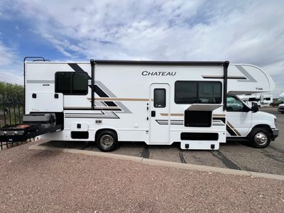 2027 Thor Motor Coach CHATEAU - Photo 22