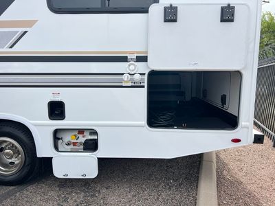 2027 Thor Motor Coach CHATEAU - Photo 28
