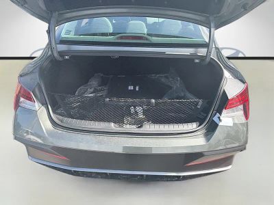 2026 Hyundai ELANTRA — photo 18 view