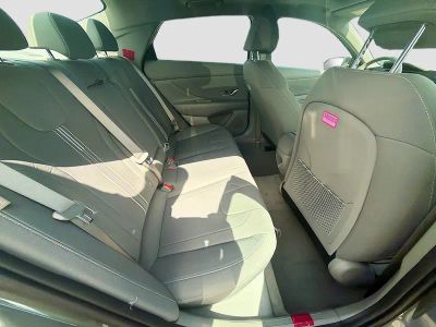2026 Hyundai ELANTRA — photo 19 view