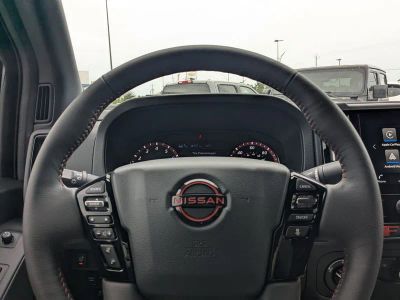 2026 Nissan Frontier — photo 24 view