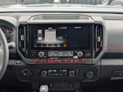 2026 Nissan Frontier — photo 17 view