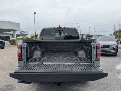 2026 Nissan Frontier — photo 13 view
