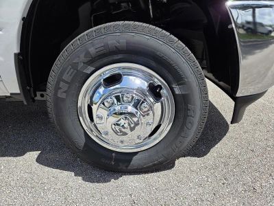 2026 Ram 3500 — photo 12 view