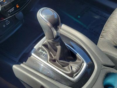 2019 Nissan Rogue — photo 32 view