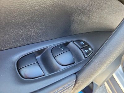 2019 Nissan Rogue — photo 20 view