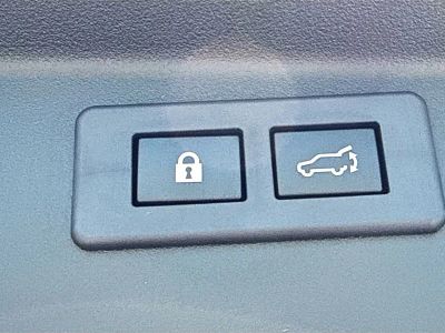 2026 Subaru Outback — photo 11 view