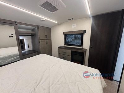 2026 Forest River RV Cherokee Arctic Wolf - Photo 25