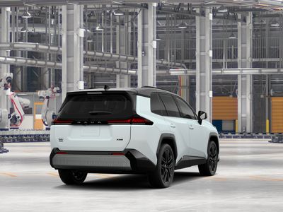 2026 Toyota RAV4 - Photo 11