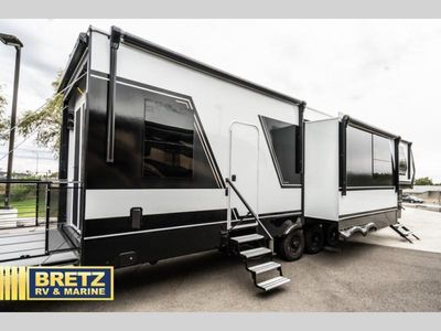 2026 Brinkley Model G - Photo 3