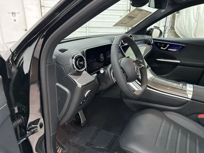2026 Mercedes-Benz GLC — photo 9 view