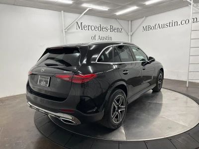 2026 Mercedes-Benz GLC — photo 7 view