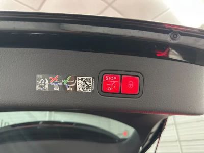 2026 Mercedes-Benz GLC — photo 25 view