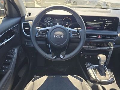 2026 Kia Seltos — photo 13 view
