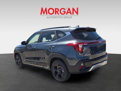2026 Kia Seltos — engine compartment view