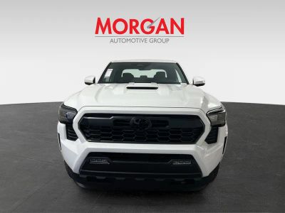 2026 Toyota Tacoma 4WD — photo 8 view